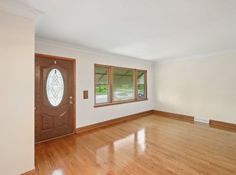 Main Photo