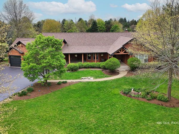 4806 Patty Lane, Ringwood, IL 60072