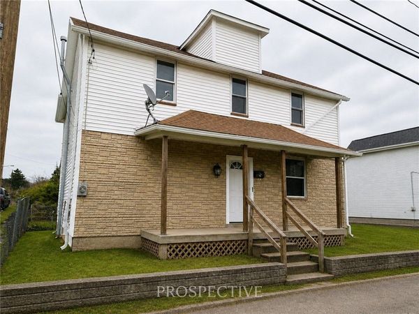 27 Mifflin Ave, Uniontown, PA 15401