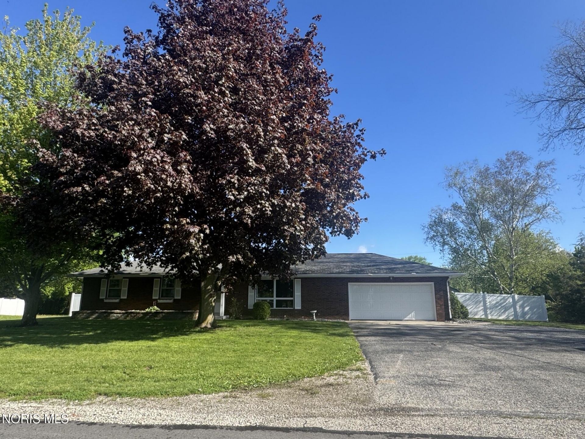 22850 Burlington Gardens Street, Archbold, OH 43502 Main Photo