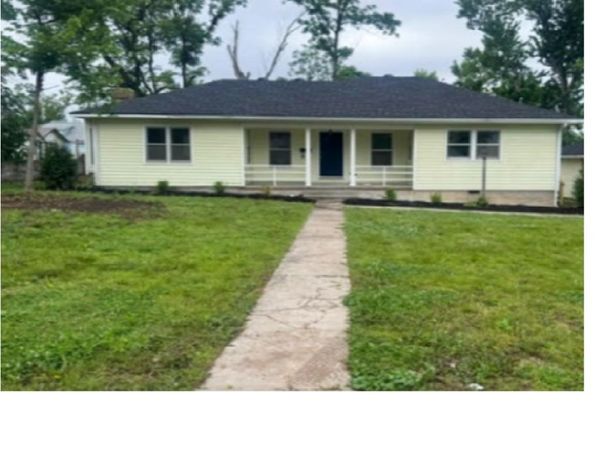 710 6th Street , Rogers, AR 72756