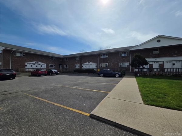 41 Quebec Road , Unit 3, Island Park, NY 11558