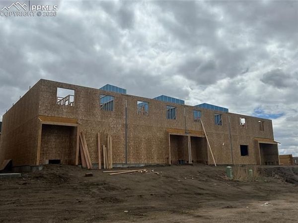 1718 Sandtoft Heights, Colorado Springs, CO 80951