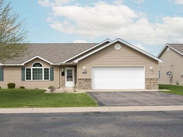 320 Gull Path, Mankato, MN 56001