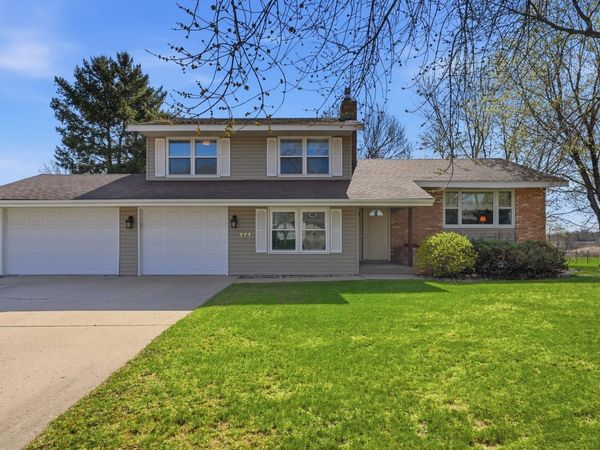 171 Lakeview Drive, Spicer, MN 56288