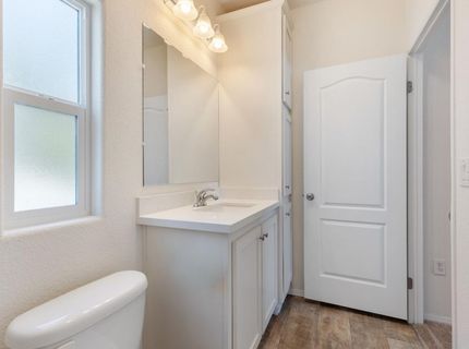 2540 Grass Valley Hwy #18, Auburn, CA 95603 Photo