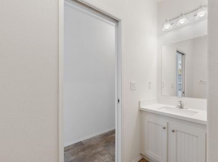 2540 Grass Valley Hwy #18, Auburn, CA 95603 Photo