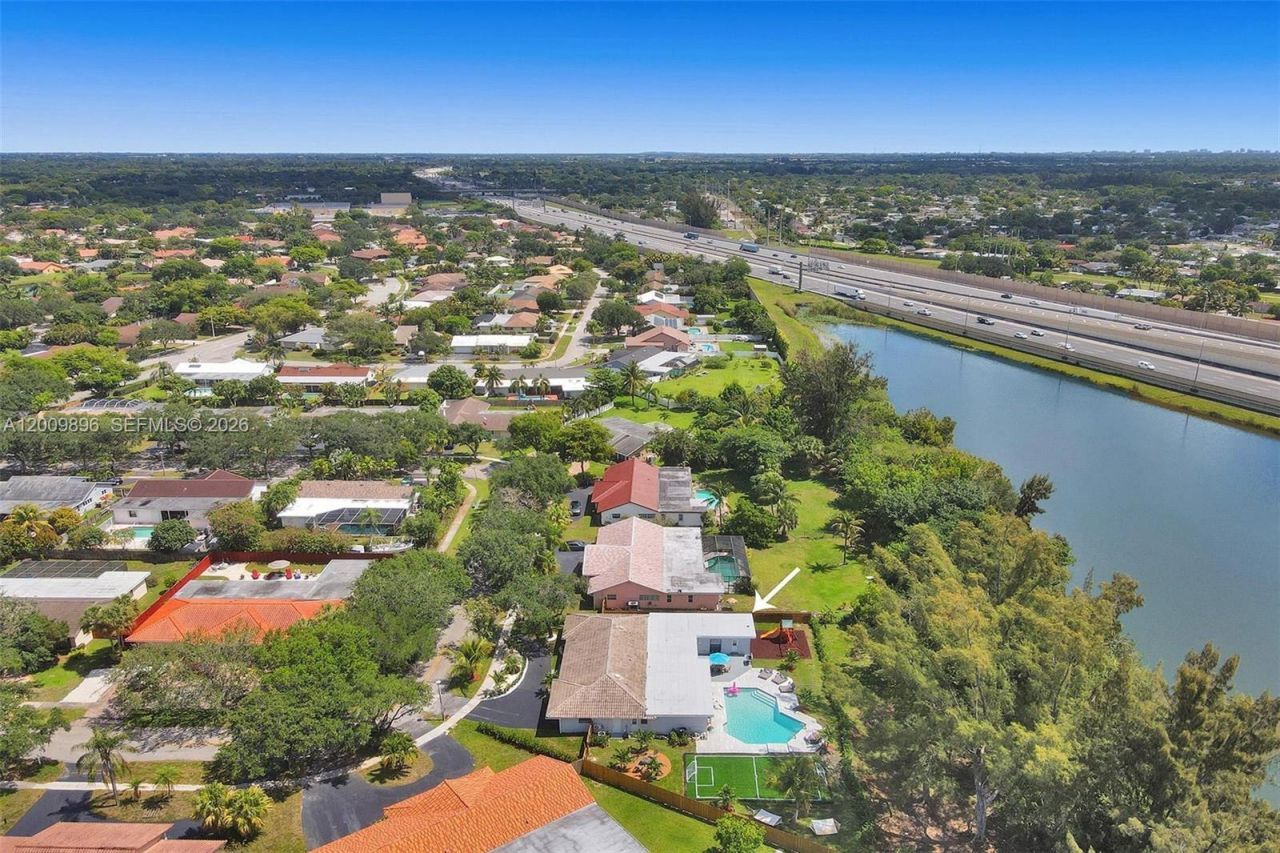 1960 SW 51st Ter , Plantation, FL 33317 Photo