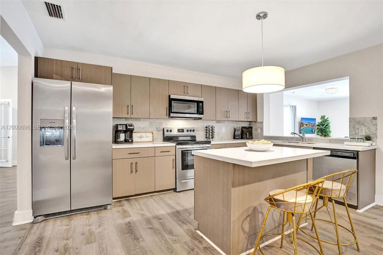 1960 SW 51st Ter , Plantation, FL 33317 Photo