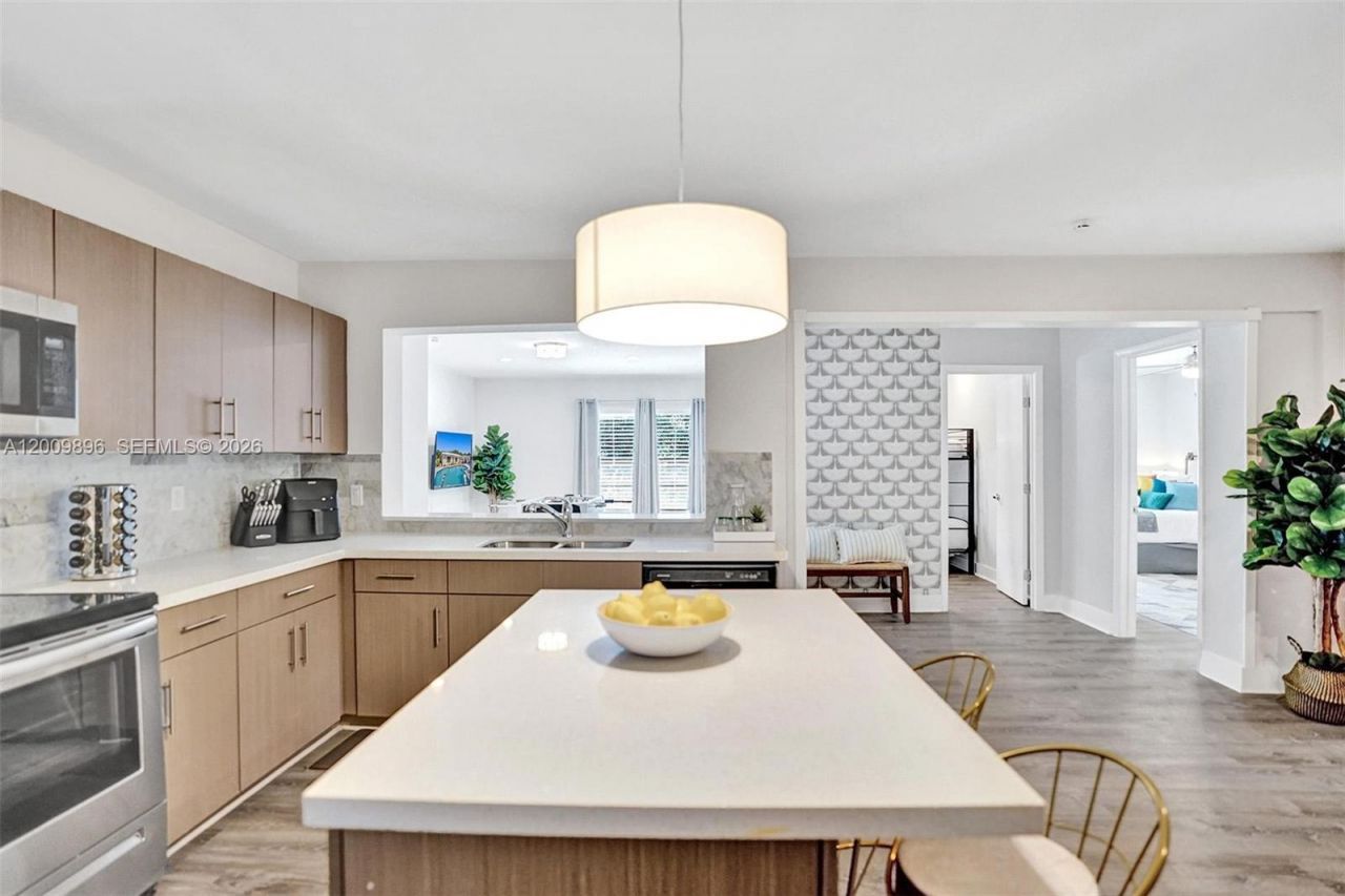 1960 SW 51st Ter , Plantation, FL 33317 Photo