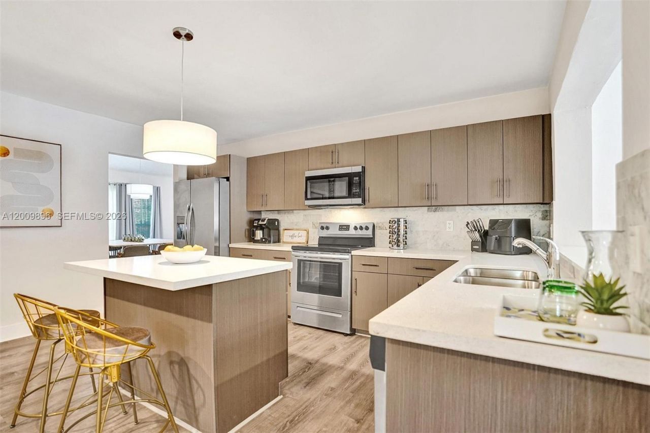 1960 SW 51st Ter , Plantation, FL 33317 Photo