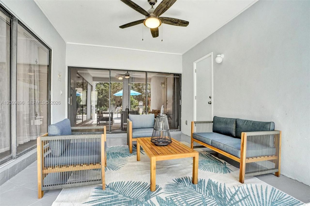 1960 SW 51st Ter , Plantation, FL 33317 Photo