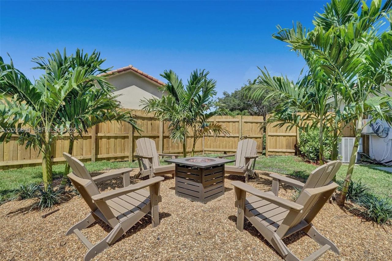 1960 SW 51st Ter , Plantation, FL 33317 Photo