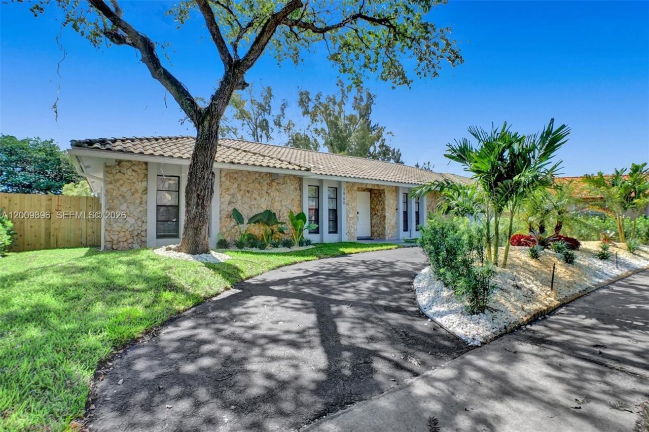 1960 SW 51st Ter , Plantation, FL 33317 Photo