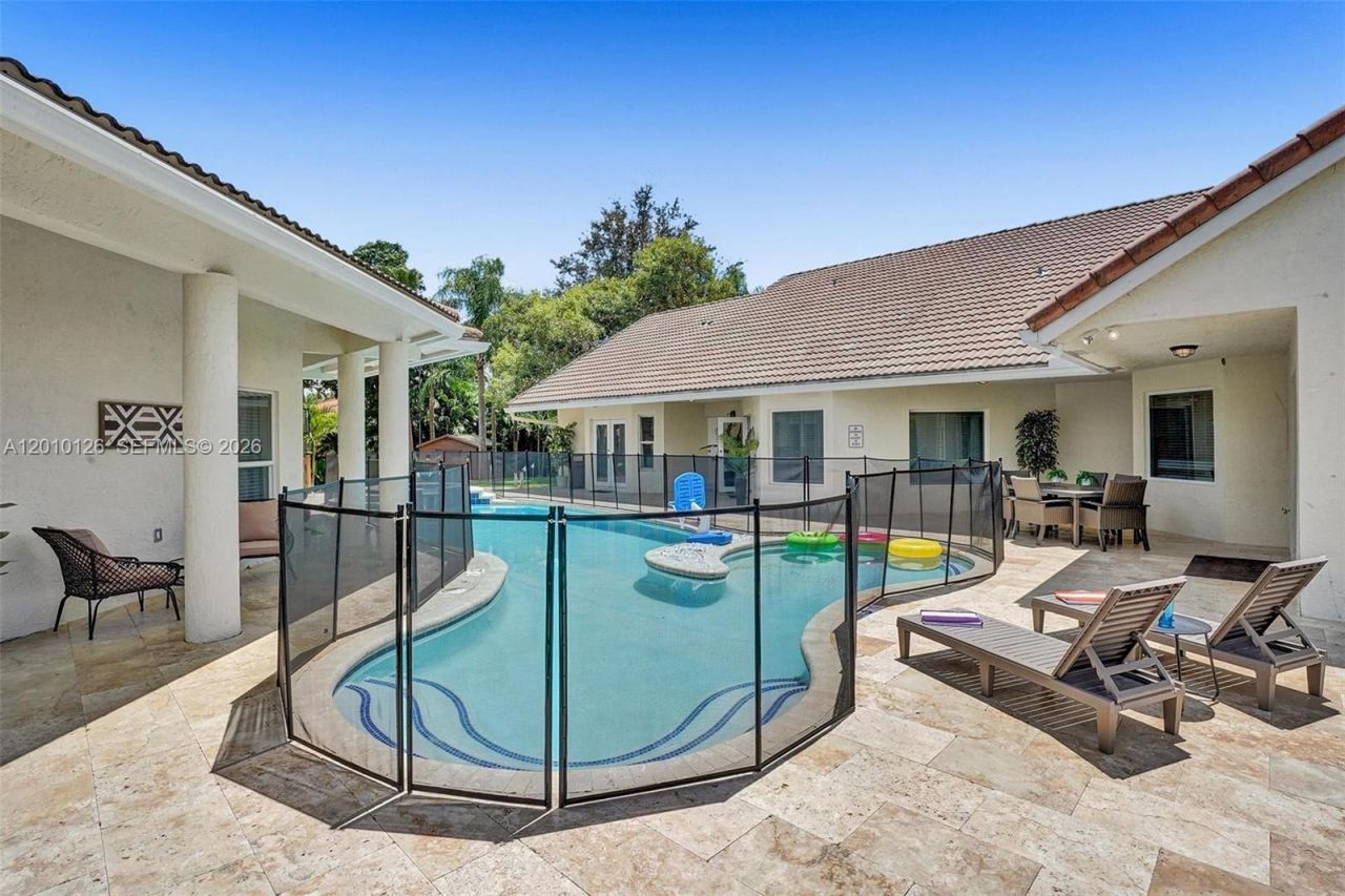 16301 SW 62nd St , Southwest Ranches, FL 33331 Photo