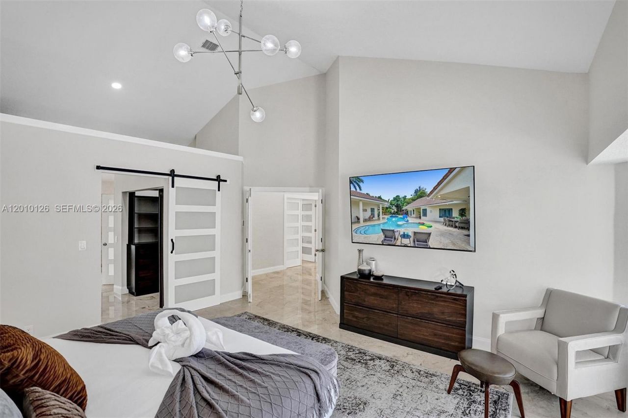 16301 SW 62nd St , Southwest Ranches, FL 33331 Photo
