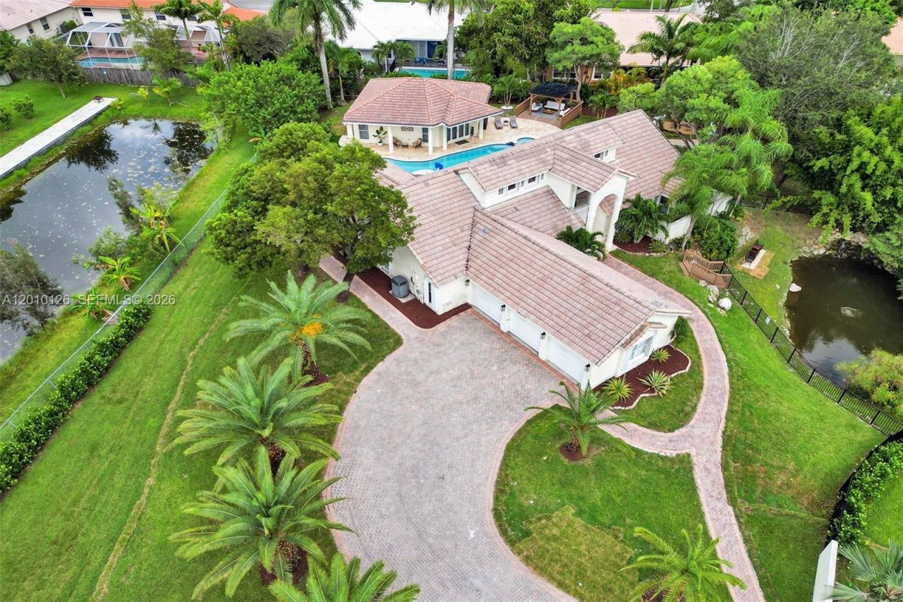 16301 SW 62nd St , Southwest Ranches, FL 33331 Photo