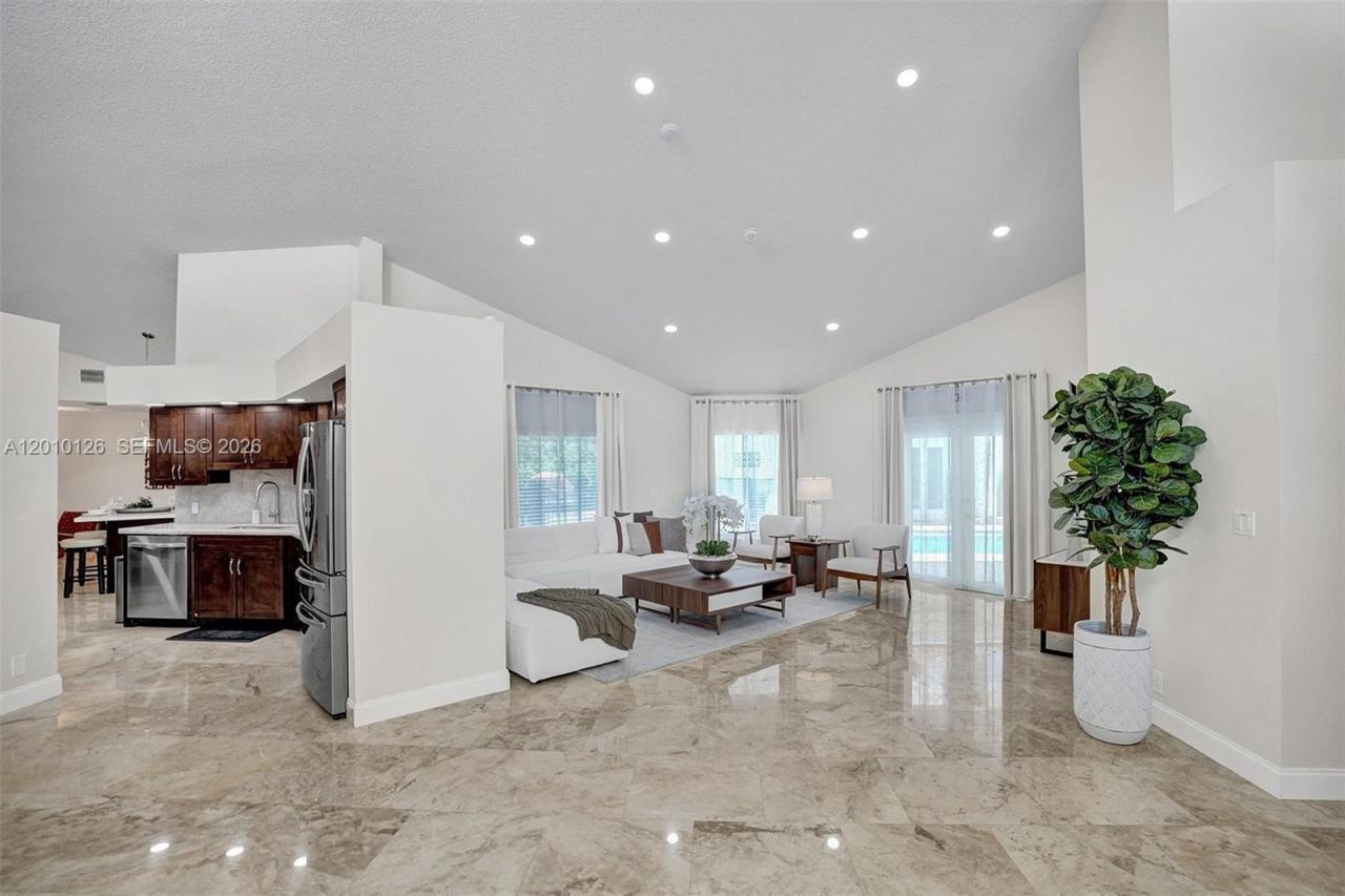 16301 SW 62nd St , Southwest Ranches, FL 33331 Photo