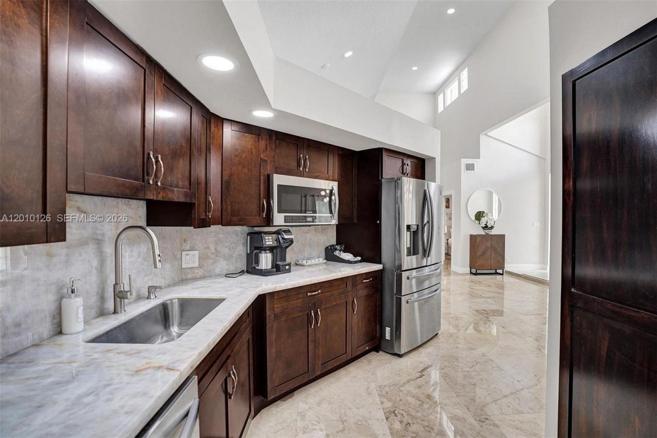 16301 SW 62nd St , Southwest Ranches, FL 33331 Photo
