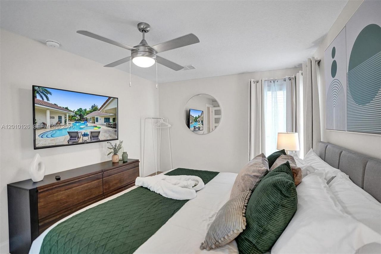 16301 SW 62nd St , Southwest Ranches, FL 33331 Photo