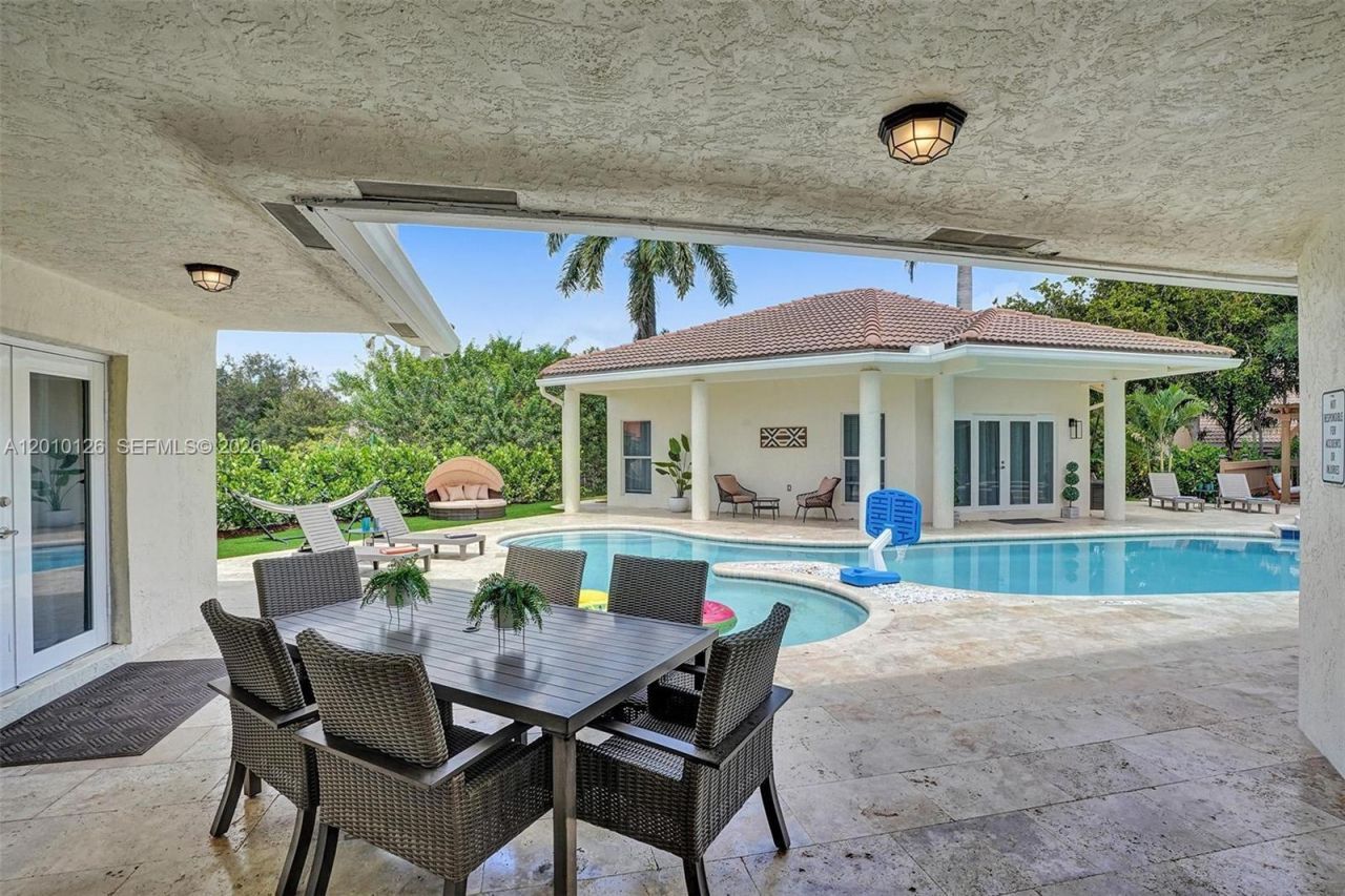 16301 SW 62nd St , Southwest Ranches, FL 33331 Photo
