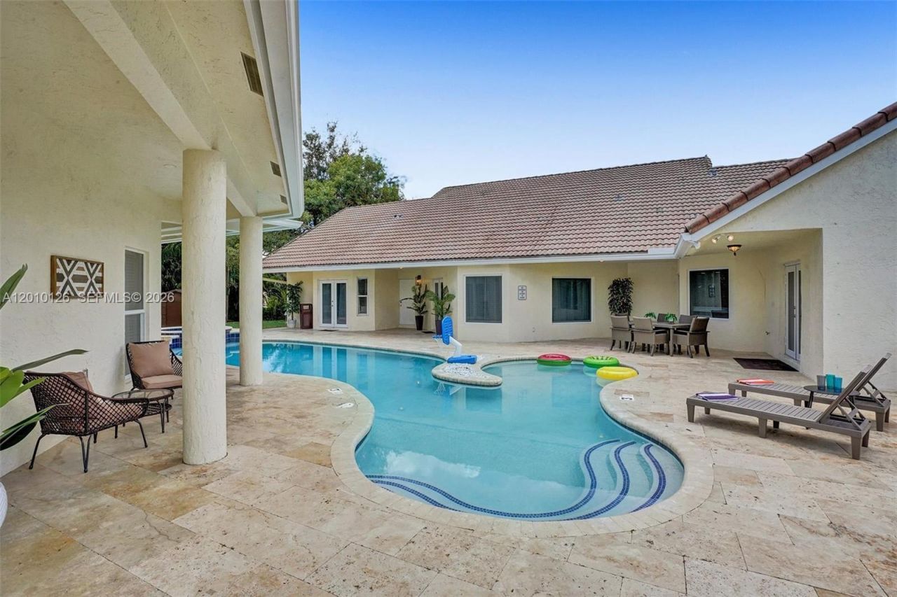 16301 SW 62nd St , Southwest Ranches, FL 33331 Photo