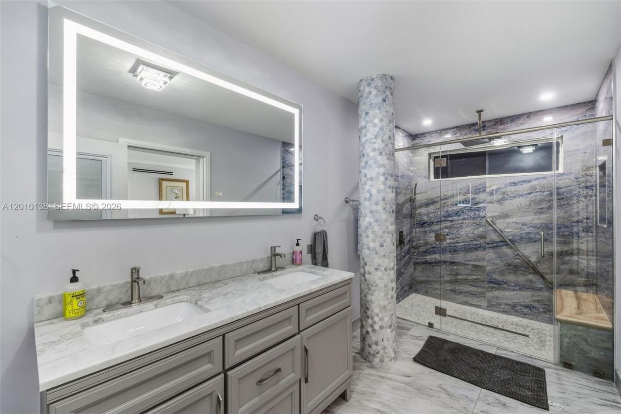 74049 Overseas , Islamorada, FL 33036 Photo