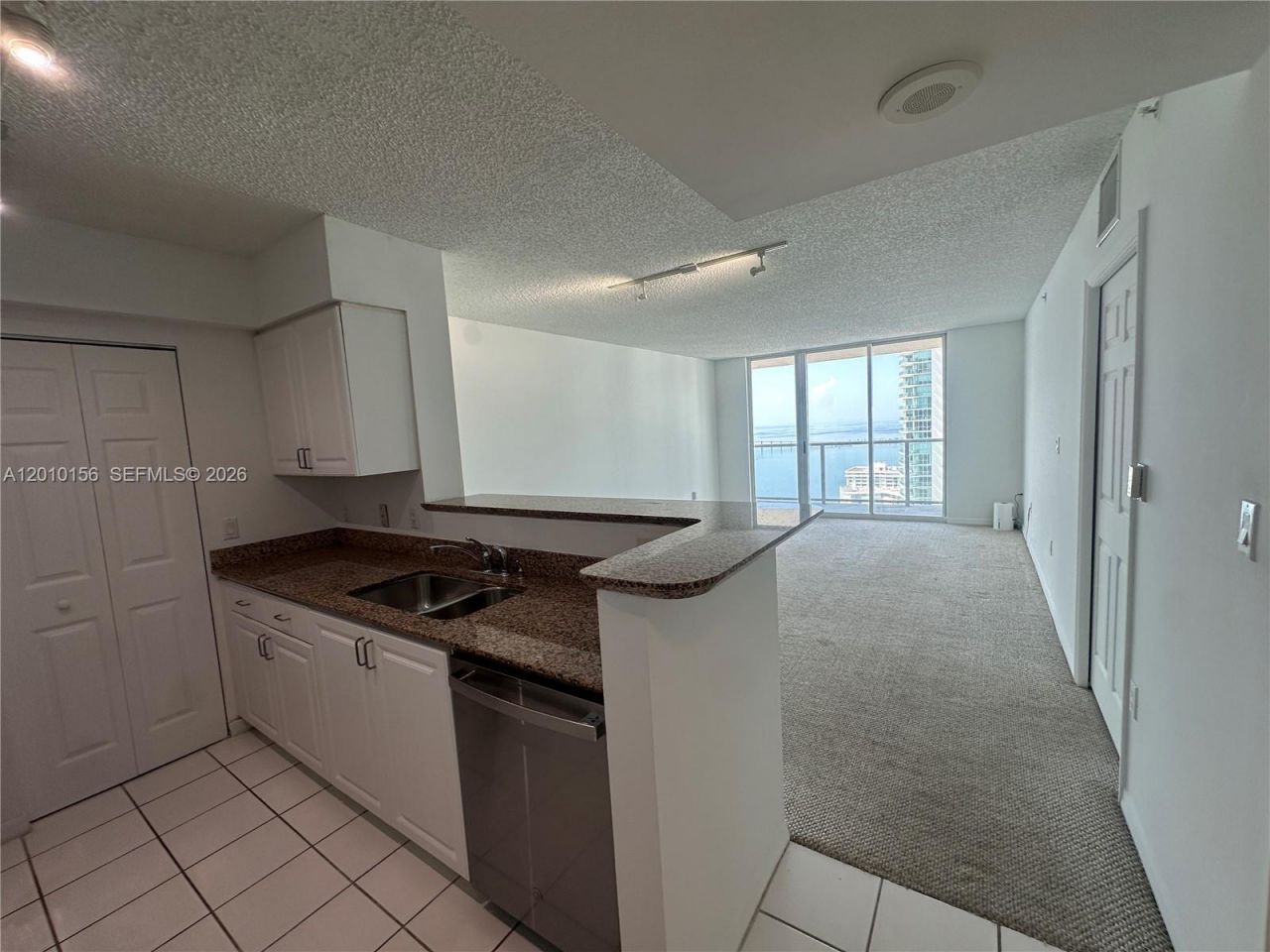 1155 Brickell Bay Dr, Unit 3007, Miami, FL 33131 Photo