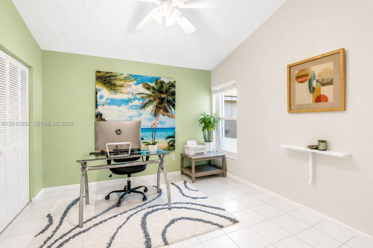 214 SW 180th Ave, Pembroke Pines, FL 33029 Photo