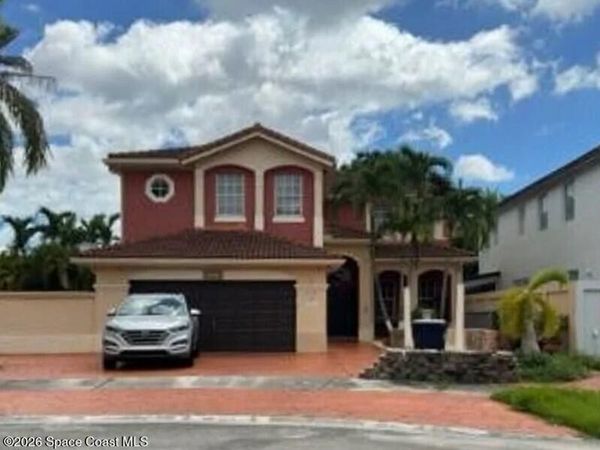 3921 SW 154th Court , Miami, FL 33181