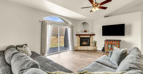 295 Descanso Lane, Sparks, NV 89441 Photo