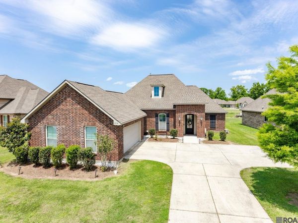 6318 Union Dr, Addis, LA 70710