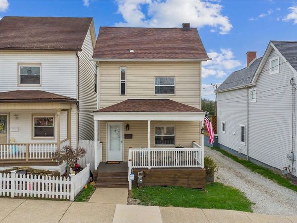 514 6th St , Irwin, PA 15642
