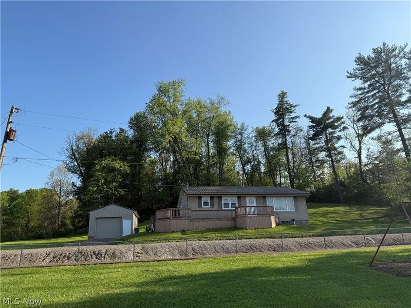 1182 Potts Lane, Zanesville, OH 43701 Photo 2
