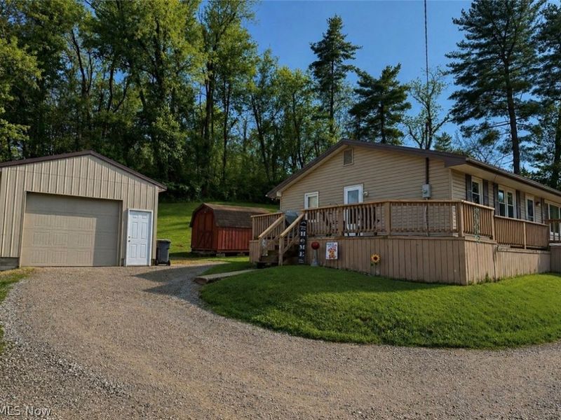 1182 Potts Lane, Zanesville, OH 43701 Photo 3