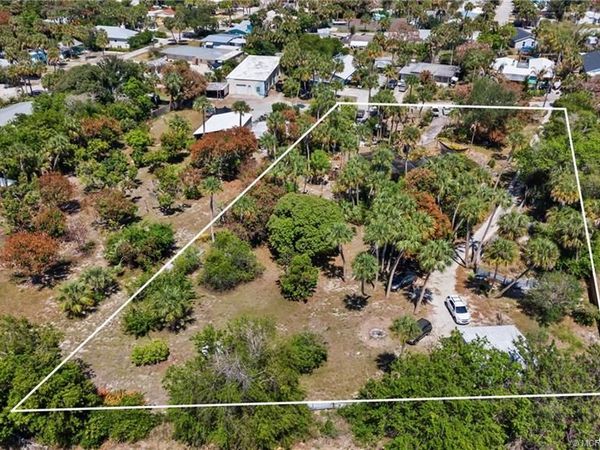 2614 NE Palm Avenue, Jensen Beach, FL 34957