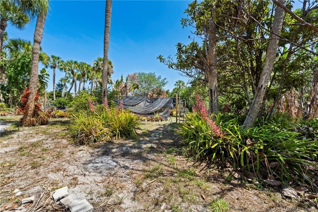 2614 NE Palm Avenue, Jensen Beach, FL 34957 Photo