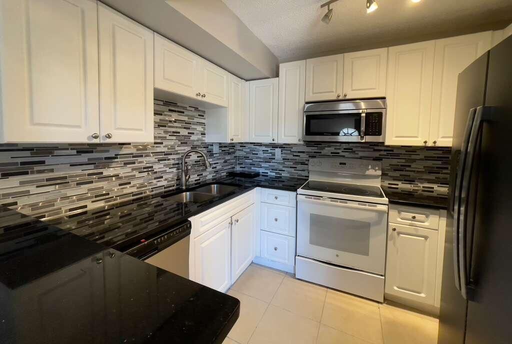 8206 Severn Drive, Unit C, Boca Raton, FL 33433 Photo