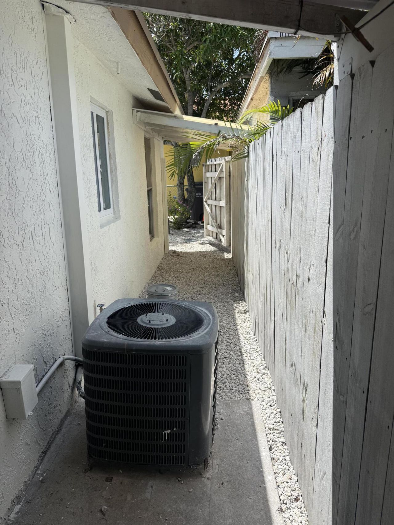 6801 Georgia Avenue, Unit 2, West Palm Beach, FL 33405 Photo