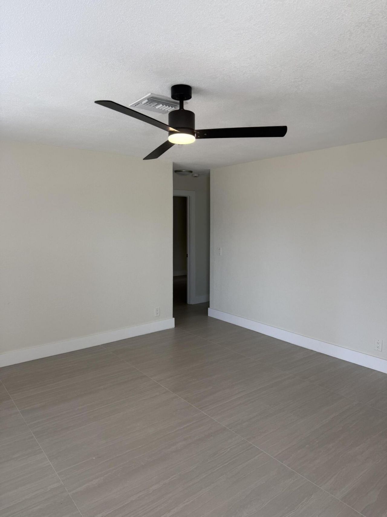 6801 Georgia Avenue, Unit 2, West Palm Beach, FL 33405 Photo