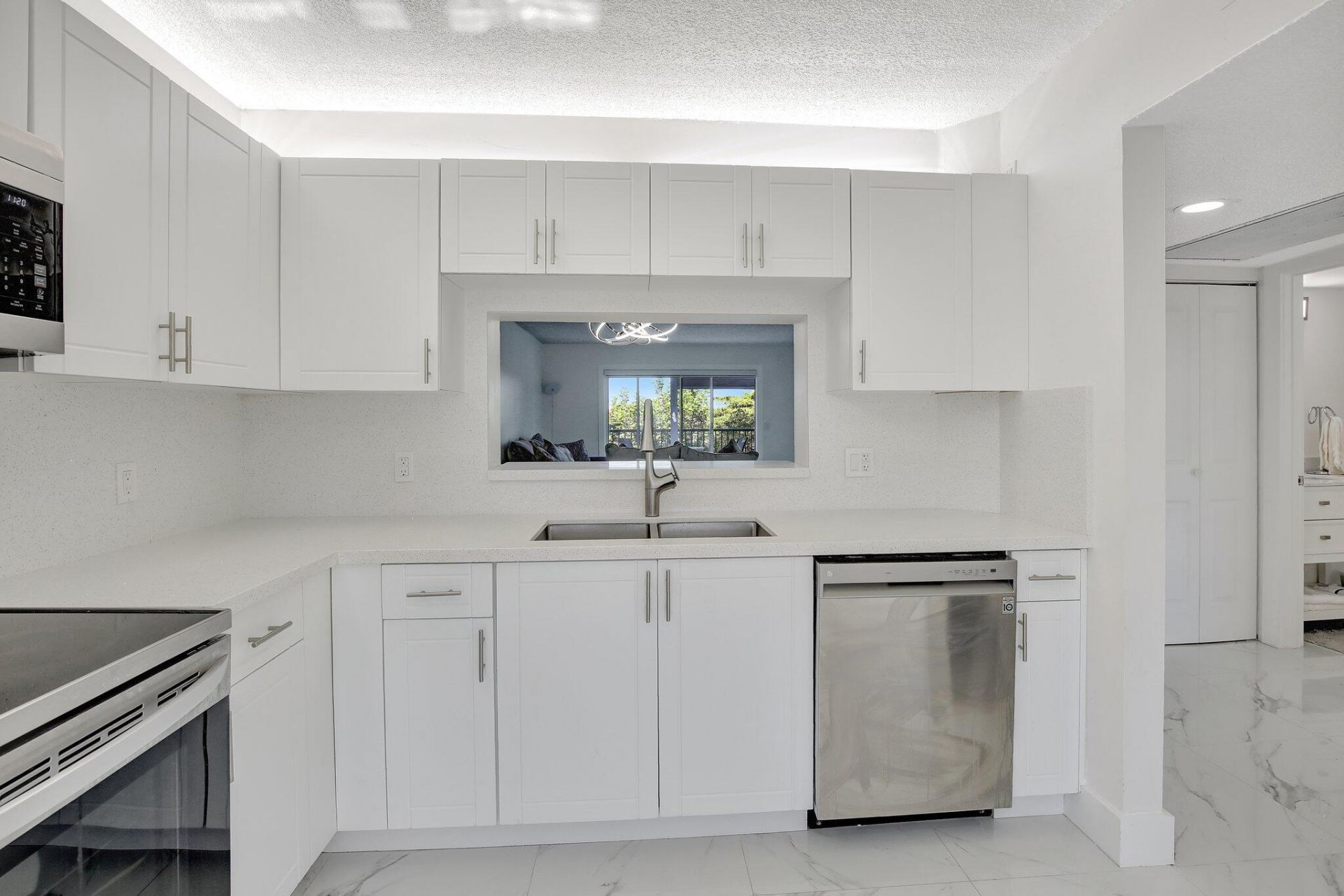 13355 SW 16th Court, Unit 309 E, Pembroke Pines, FL 33027 Photo