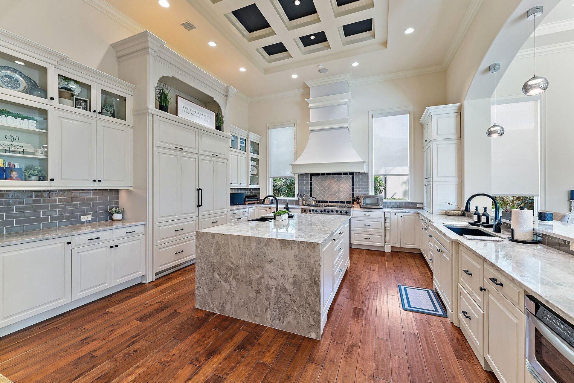 135 W Bears Club Drive, Jupiter, FL 33477 Photo