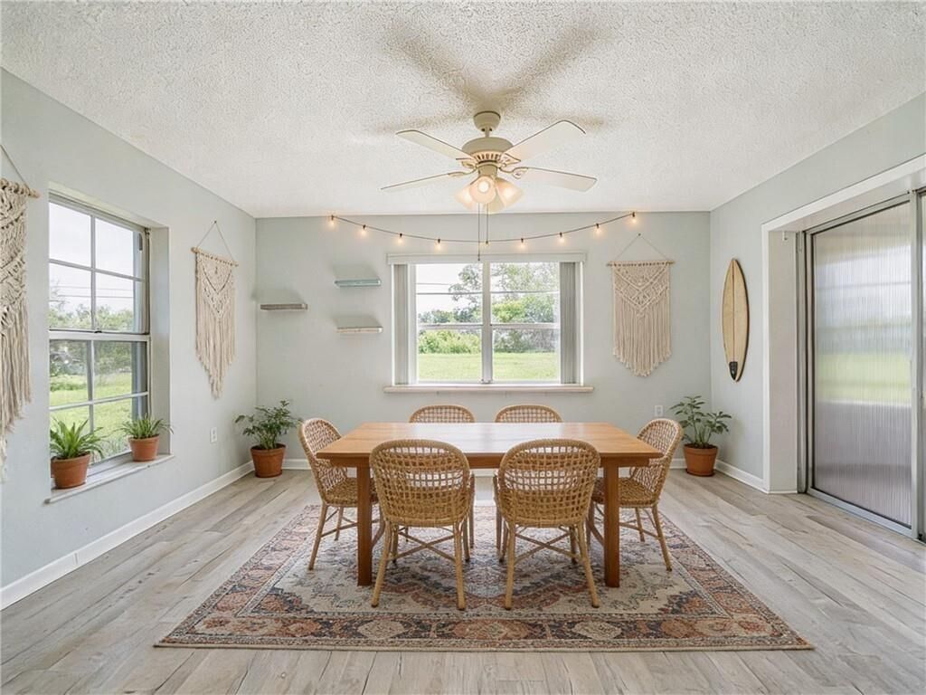136 16th Avenue, Vero Beach, FL 32962 Photo