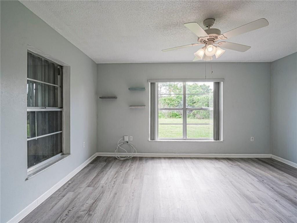 136 16th Avenue, Vero Beach, FL 32962 Photo