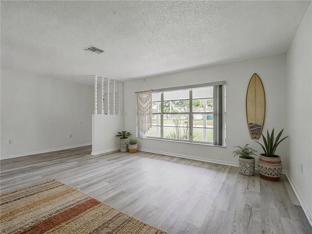 136 16th Avenue, Vero Beach, FL 32962 Photo