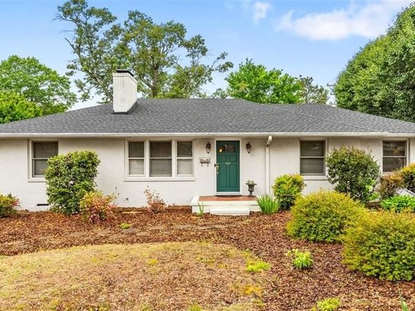 1017 Carolina Street , Greensboro, NC 27401