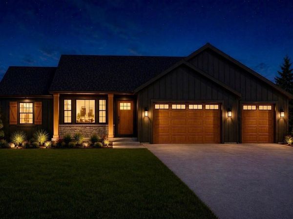 2528 BREEZEWOOD LANE, Neenah, WI 54956