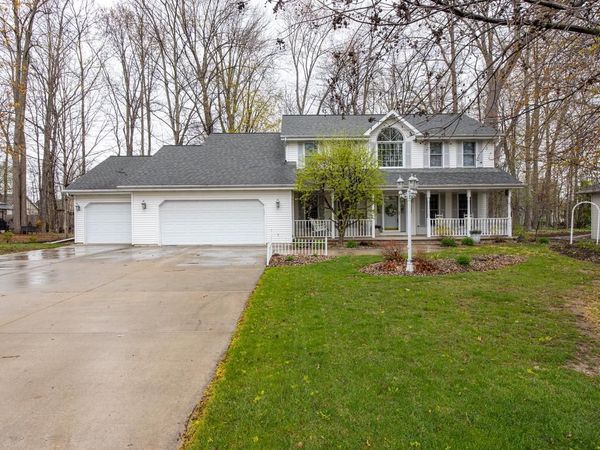 W5940 MOONFLOWER DRIVE, Appleton, WI 54915
