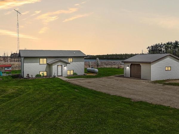 W722 COUNTY RD X, Berlin, WI 54923