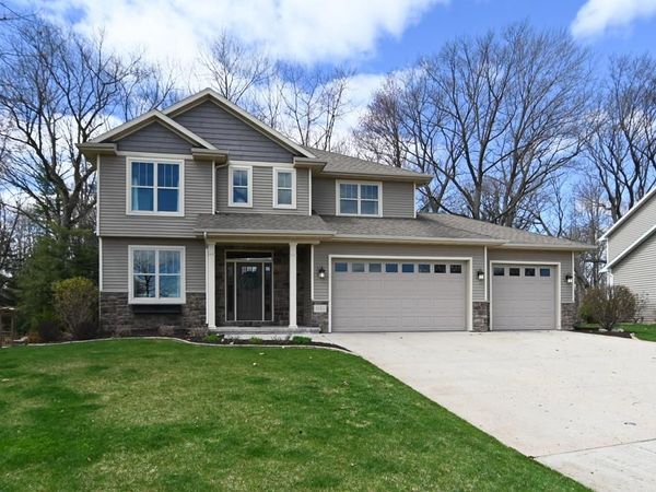 1121 HERNE BAY WAY, Green Bay, WI 54313